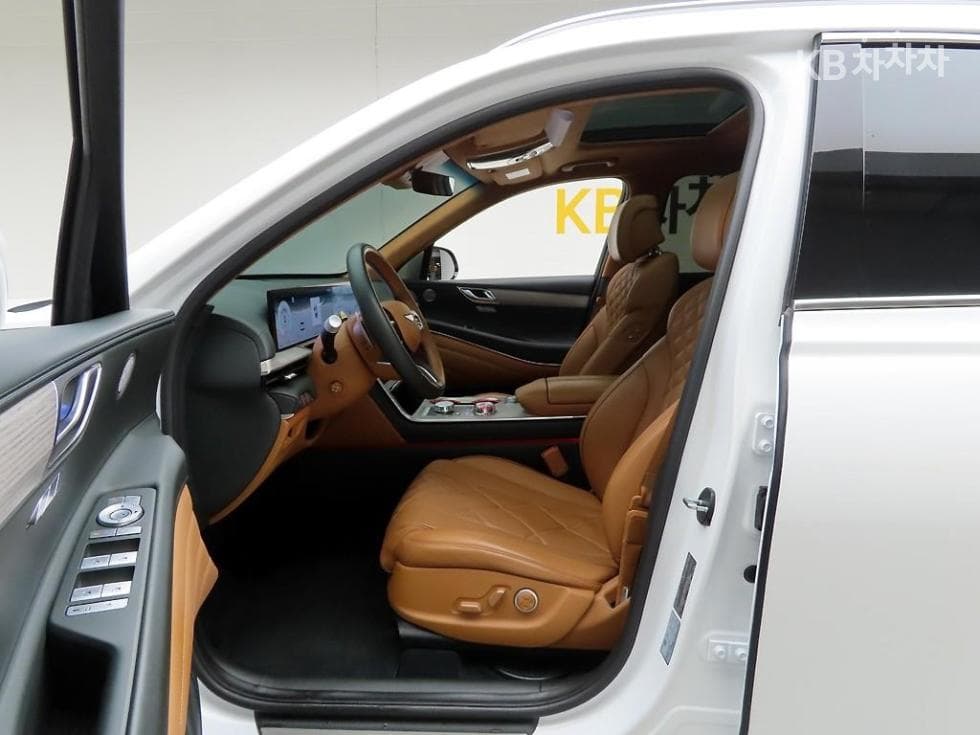 Дженезис GV802.5 Турбо Бензин AWD - 12