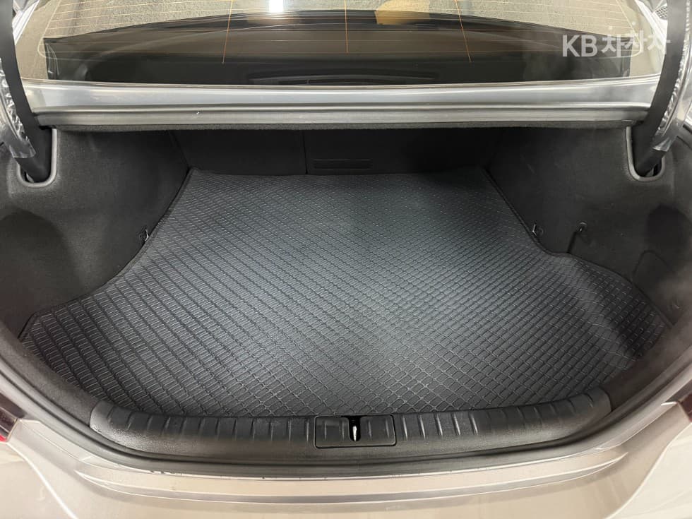 Genesis The New (facelift) G702.0T 4WD Standard - 7