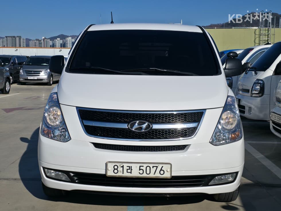 Хюндай Гранд Старекс3Местен승 Ван CVX Лукс - 3