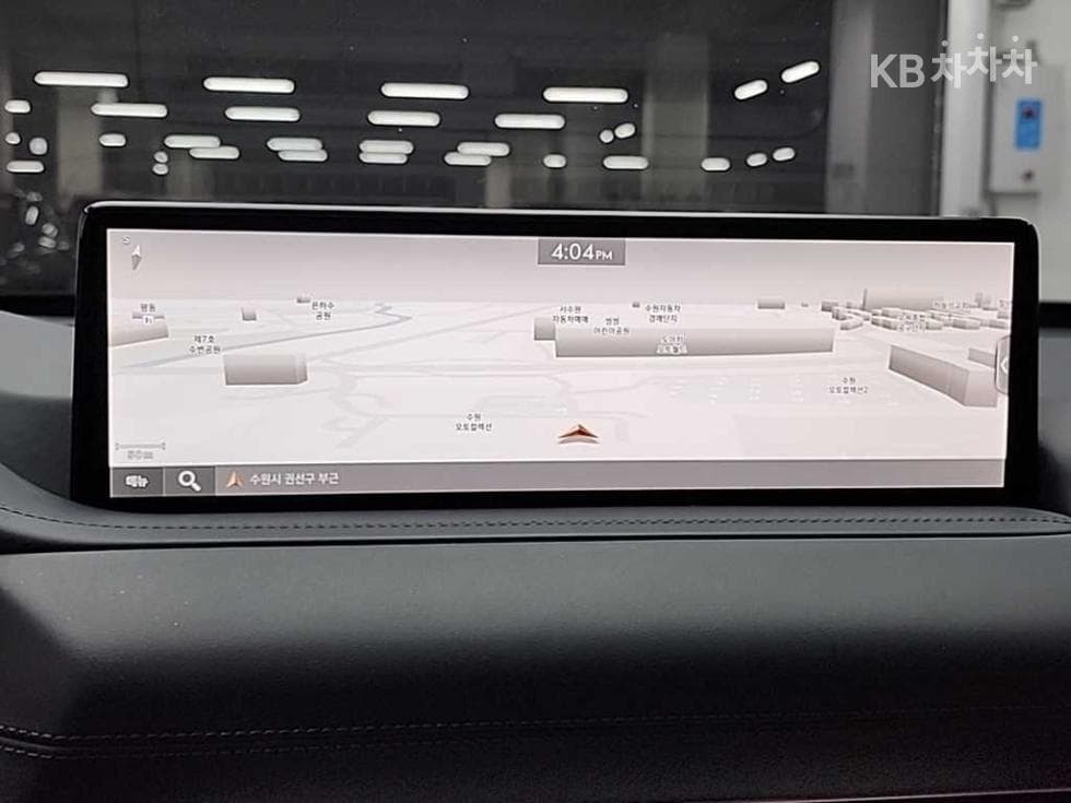 Genesis GV802.5 Turbo Gasoline AWD - 15