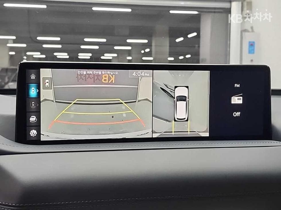 Genesis GV802.5 Turbo Gasoline AWD - 16