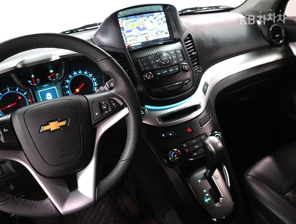 GM Korea Chevrolet OrlandoLPG LTZ Premium - 10