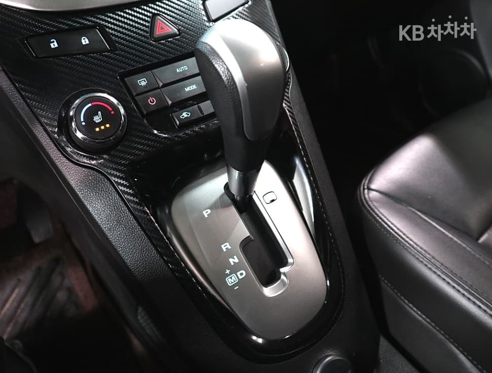 GM Korea Chevrolet OrlandoLPG LTZ Premium - 15