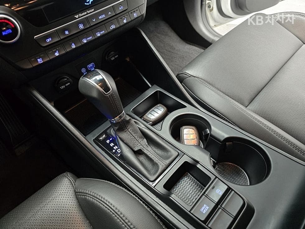 Hyundai All New TucsonDiesel(e-VGT R)2.0 2WD Smart - 8