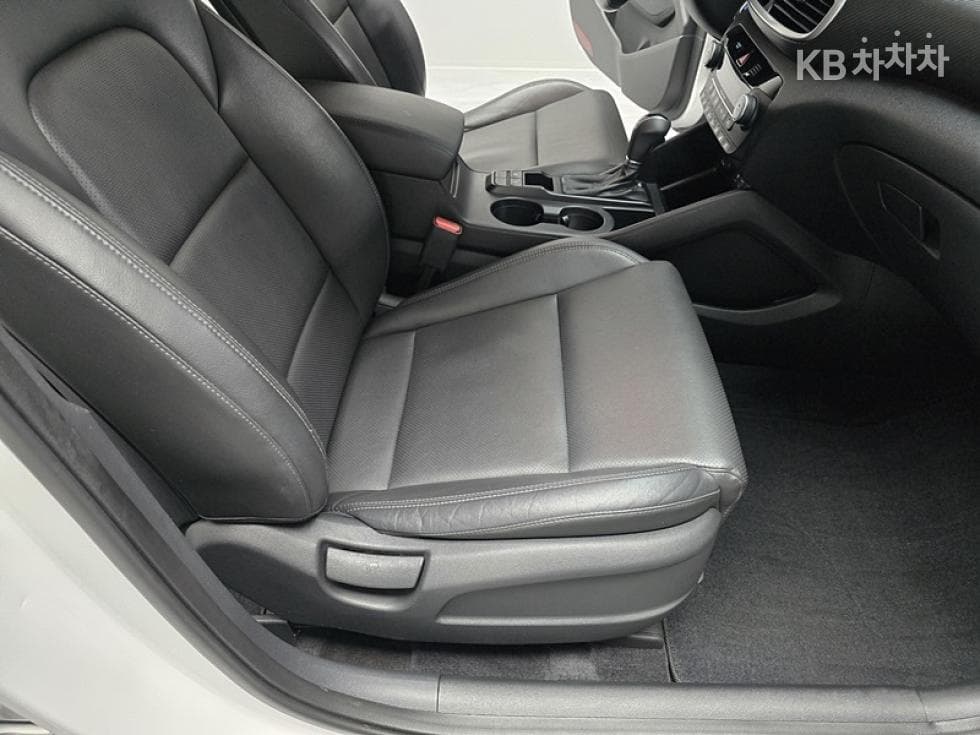 Hyundai All New TucsonDiesel(e-VGT R)2.0 2WD Smart - 16