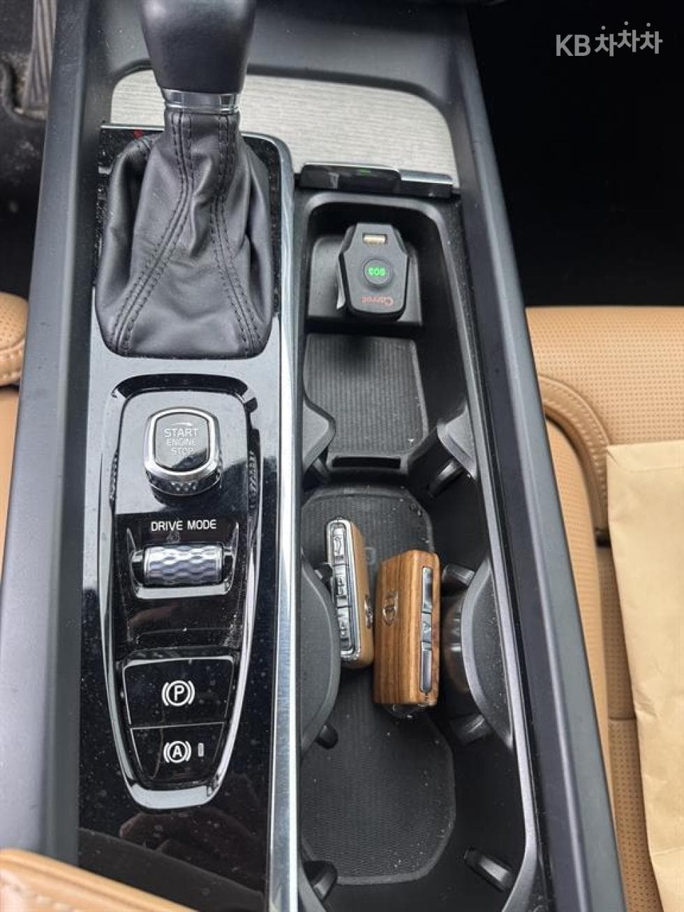 Volvo XC60T6 AWD 3.0 - 5