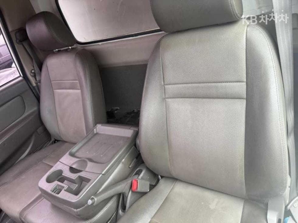 Hyundai Porter 2Extra Long 일반캡 CRDi SUP Standard - 7