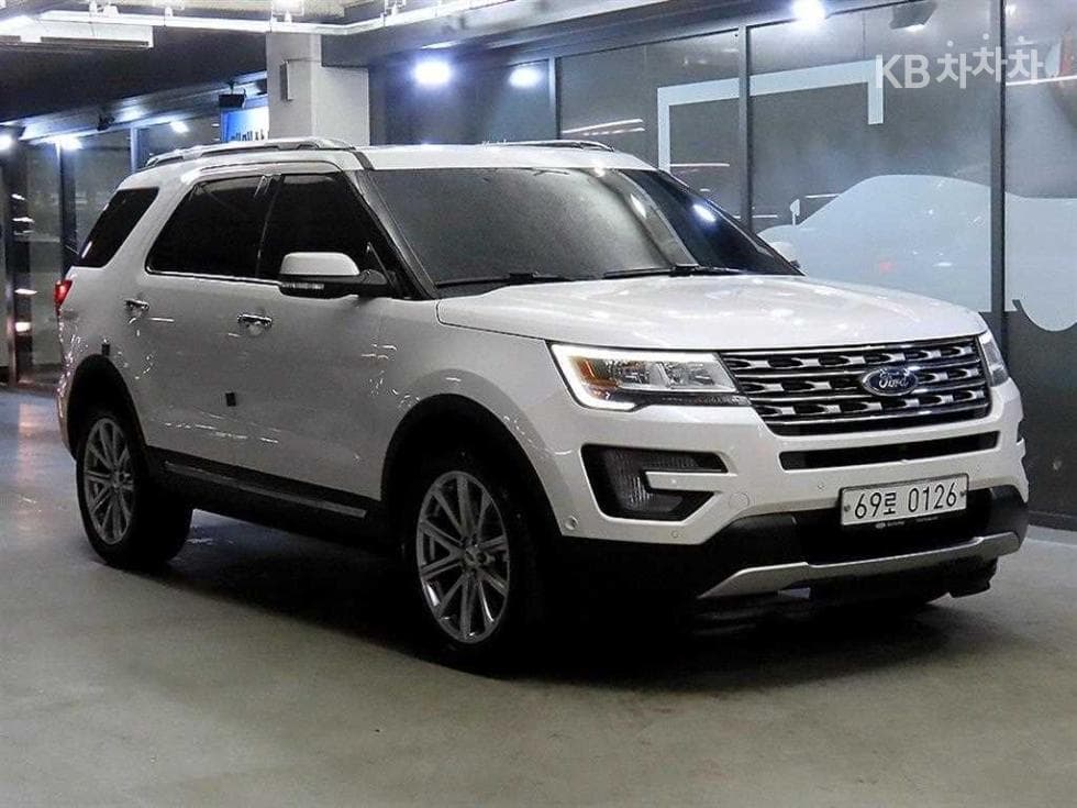 Ford New Explorer 2.3 EcoBoost 4WD Limited - Image 1