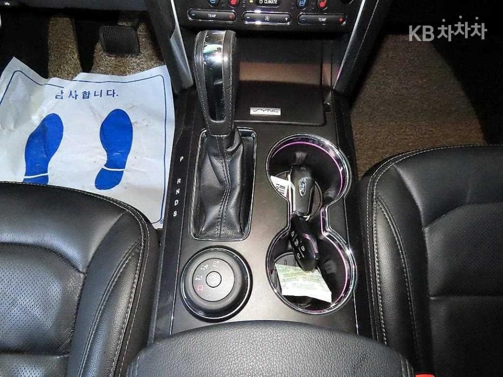 Ford New Explorer2.3 EcoBoost 4WD Limited - 12