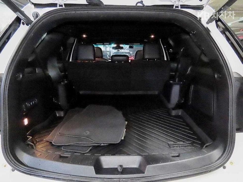 Ford New Explorer2.3 EcoBoost 4WD Limited - 17