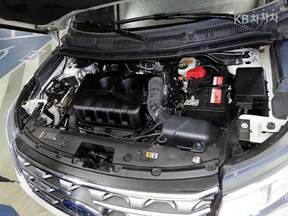 Ford New Explorer2.3 EcoBoost 4WD Limited - 19