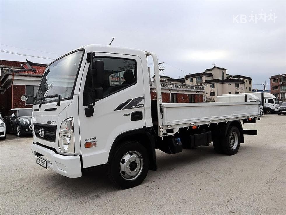 Хюндай Майти (Среден камион)DLX 고상 장축 고속형 - 2