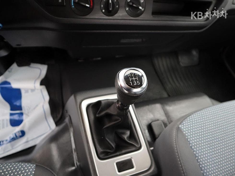 Хюндай Майти (Среден камион)DLX 고상 장축 고속형 - 12