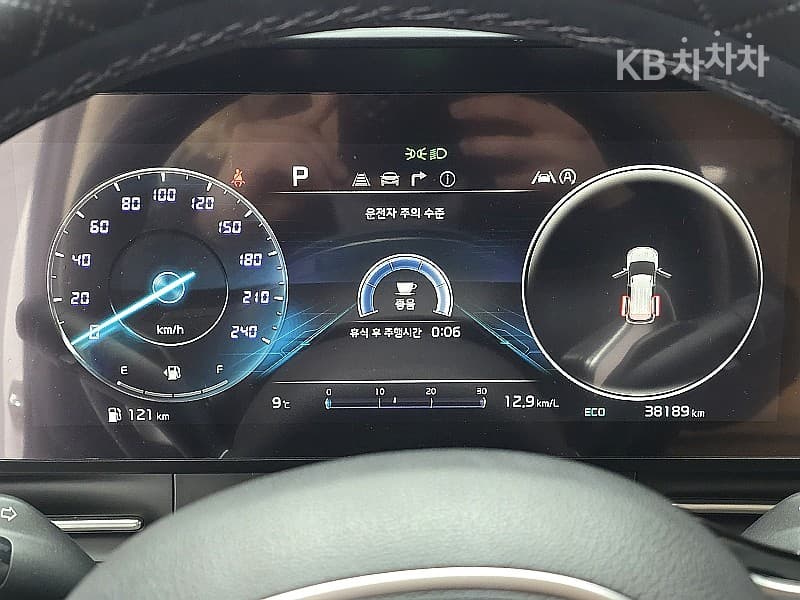 Киа Канивал 4-то поколениеD2.2 7-местен (Лимузин) Signature - 5