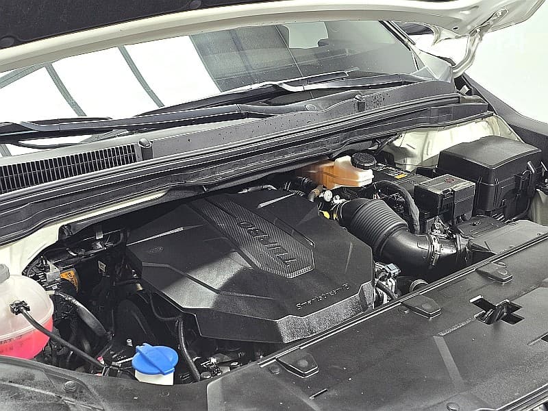 Киа Канивал 4-то поколениеD2.2 7-местен (Лимузин) Signature - 7