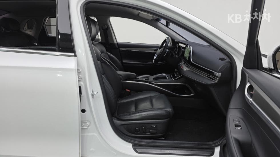 Hyundai The New (facelift) Grandeur (Azera)3.3 Exclusive - 7