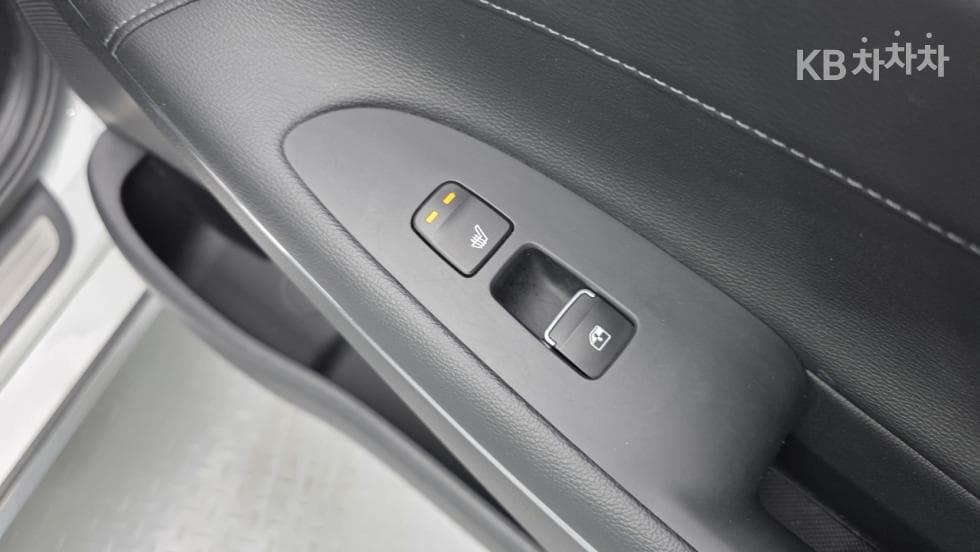 Hyundai The New (facelift) Grandeur (Azera)3.3 Exclusive - 9