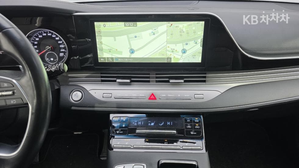 Hyundai The New (facelift) Grandeur (Azera)3.3 Exclusive - 11