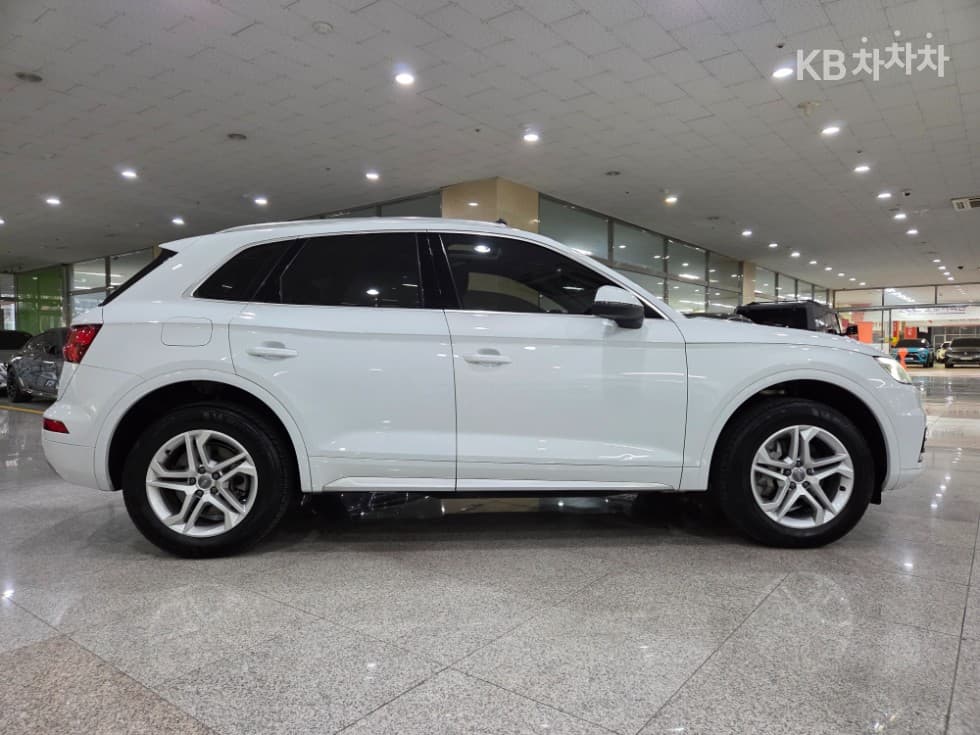 Ауди The New Q5(FY)40 Турбо Дизел Инжекция quattro Стандартен - 5