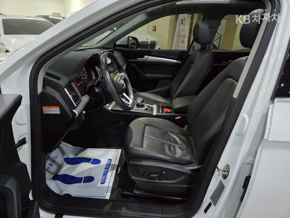 Ауди The New Q5(FY)40 Турбо Дизел Инжекция quattro Стандартен - 6