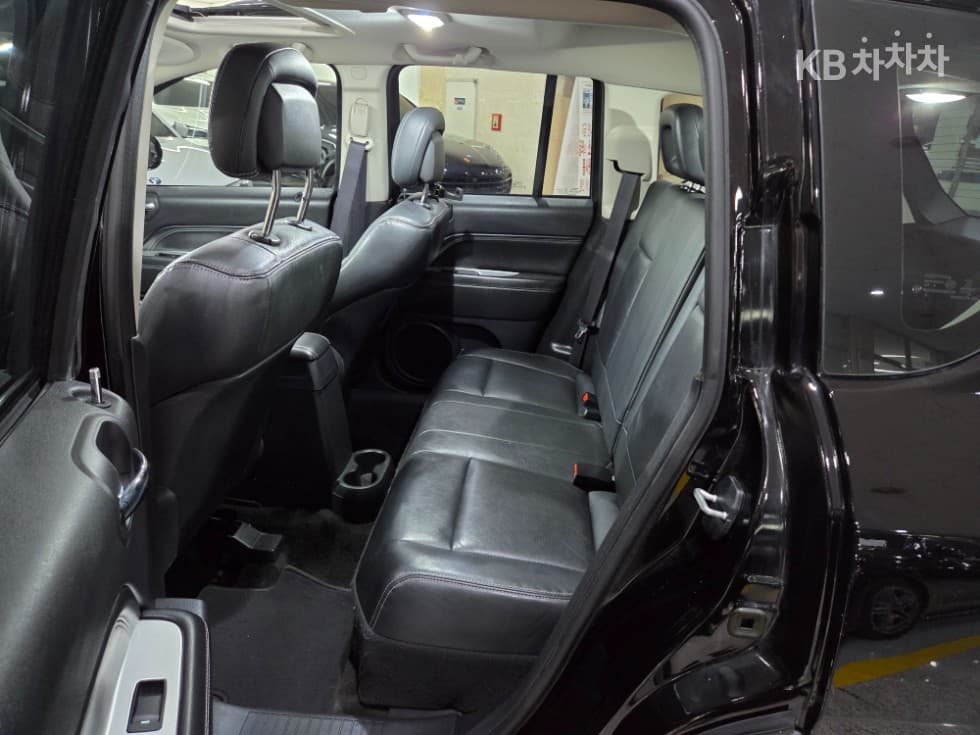 지프 Нов 컴패스2.4 4x4 Лимитиран - 7