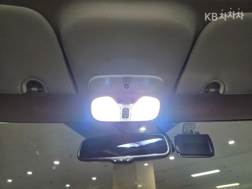 지프 Нов 컴패스2.4 4x4 Лимитиран - 16