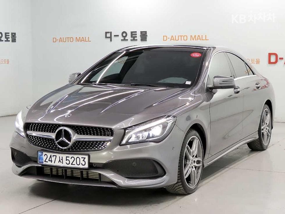 Mercedes-Benz CLA클래스CLA220 AMG Line - 2