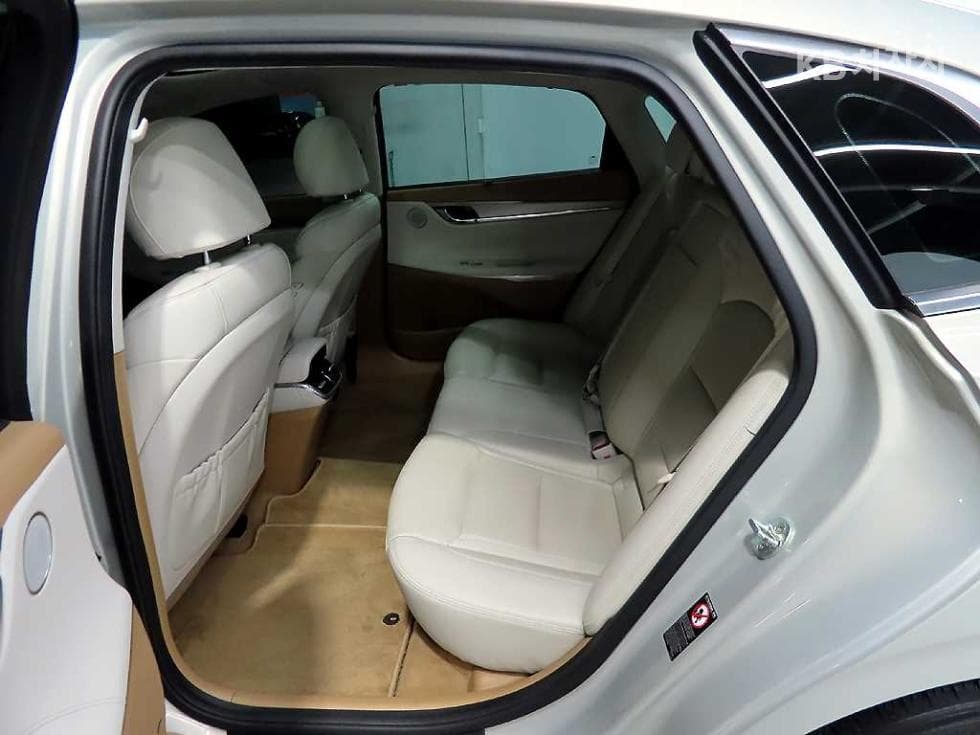 Hyundai The New (facelift) Grandeur (Azera)2.5 Calligraphy - 7