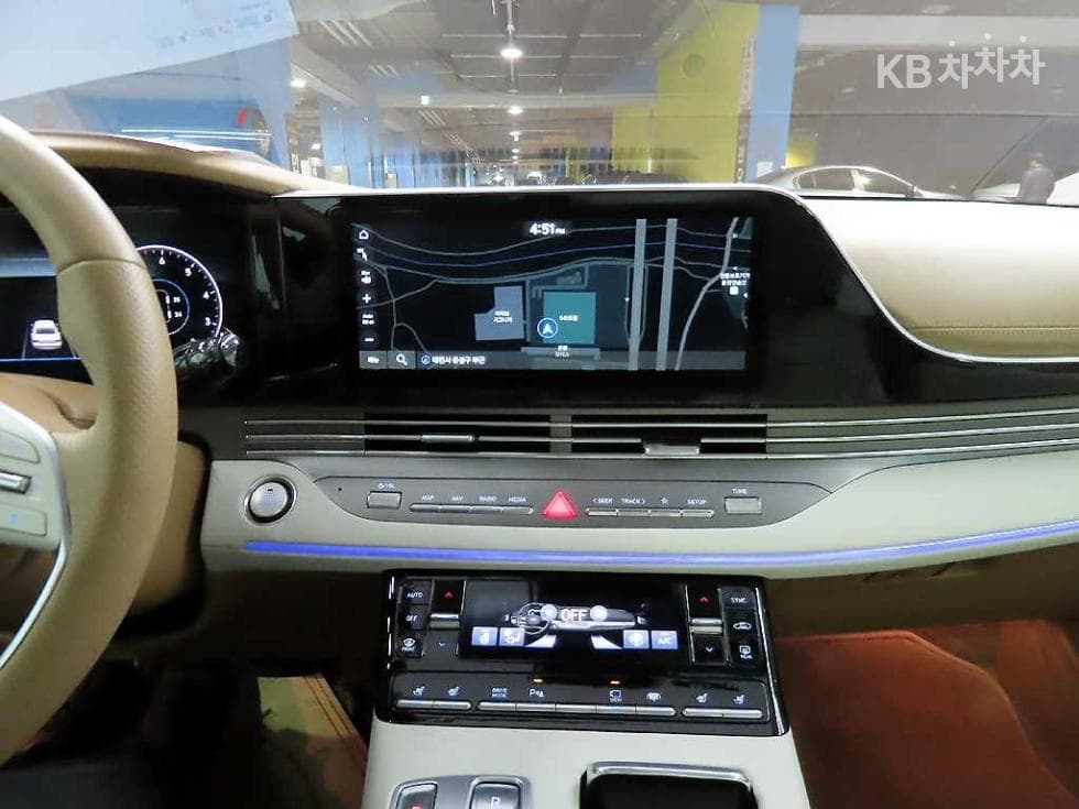 Hyundai The New (facelift) Grandeur (Azera)2.5 Calligraphy - 12