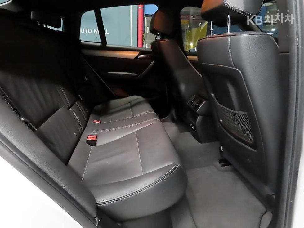BMW X4 (F26)20d xDrive M 스포츠 - 18