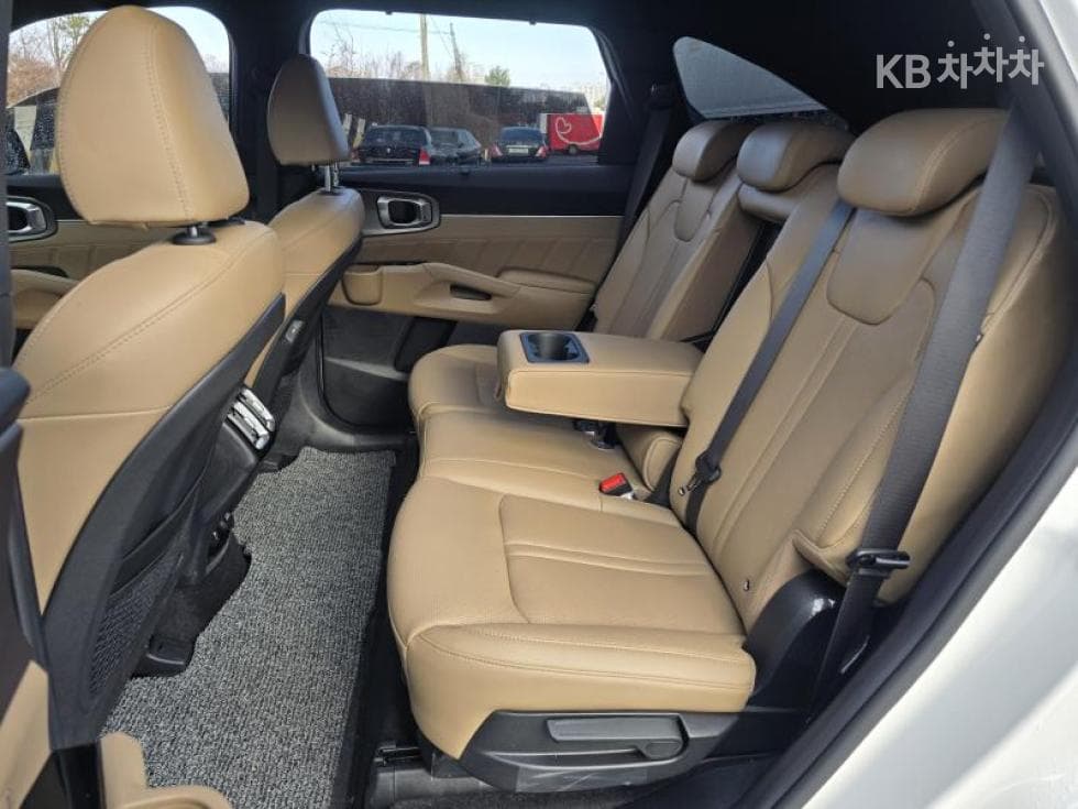 Kia The New (facelift) Sorento MQ42.5 T-GDI 2WD Signature - 9