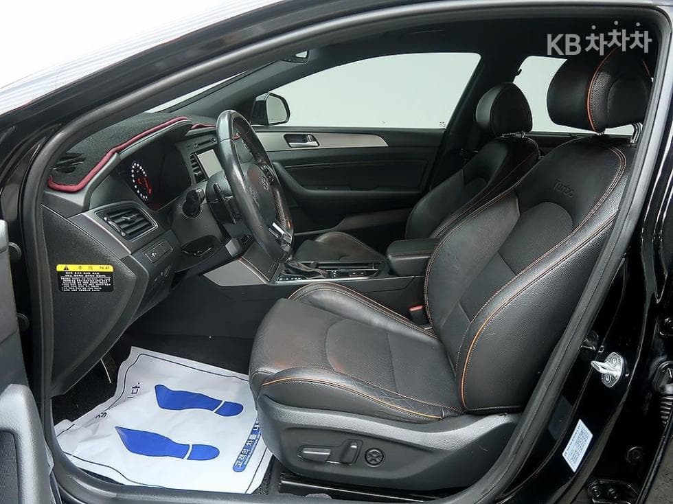 Hyundai Sonata LF2.0 Turbo Gasoline Direct Injection Exclusive - 11