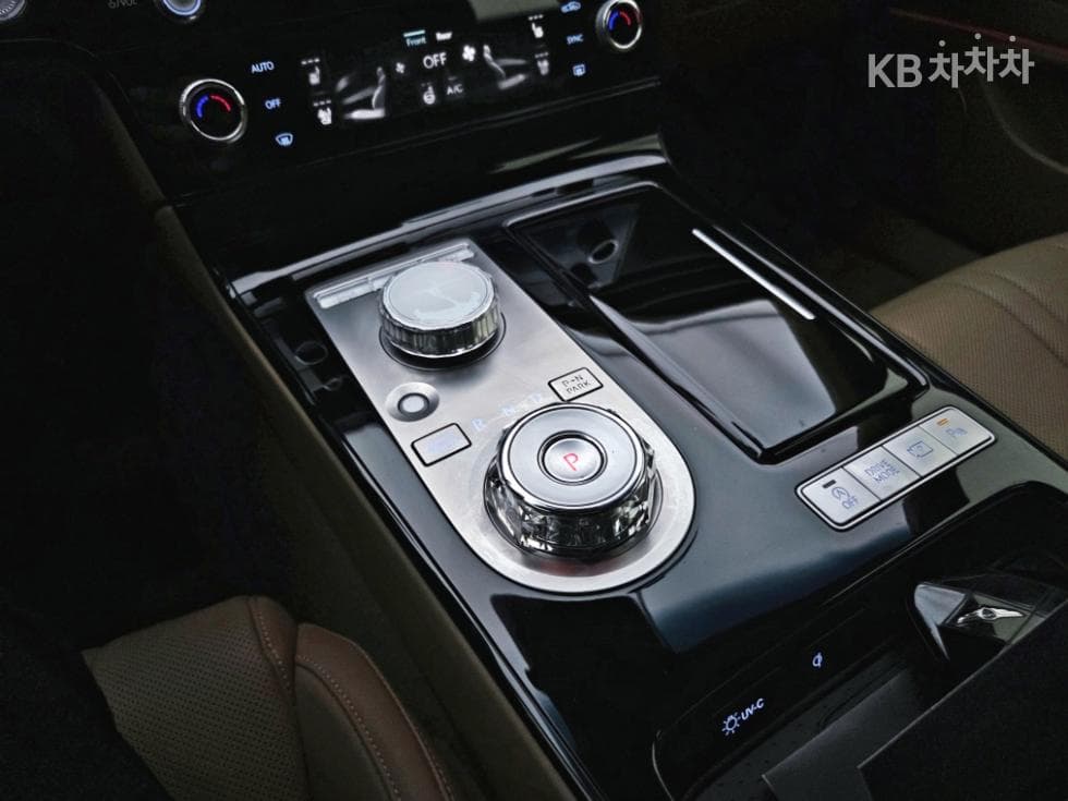 Genesis G80(RG3)2.5 Turbo Gasoline Direct Injection 2WD - 9