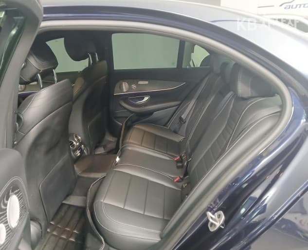 Mercedes-Benz E-Клас (W213)E350 4MATIC AMG Line - 7