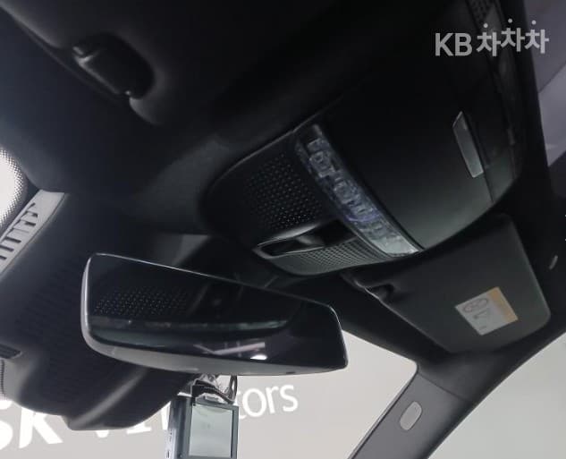 Mercedes-Benz E-Клас (W213)E350 4MATIC AMG Line - 14