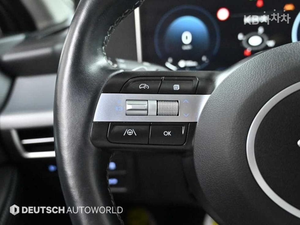 Hyundai Sonata The Edge (Sonata facelift)(DN8)2.0 LPG 사업자용 Business 1 - 18