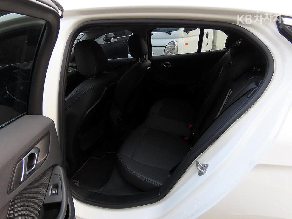 BMW 1시리즈 (F40)120i Sport - 6