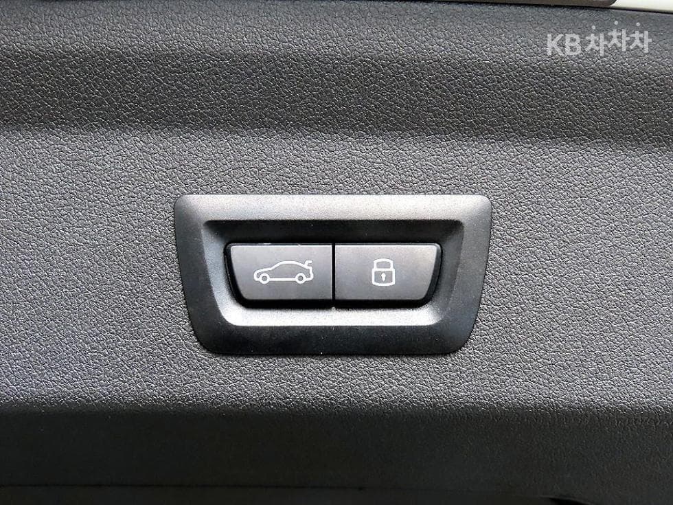 BMW 1시리즈 (F40)120i Sport - 18