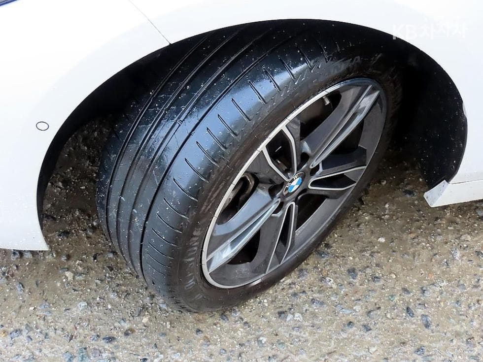 BMW 1시리즈 (F40)120i Sport - 20