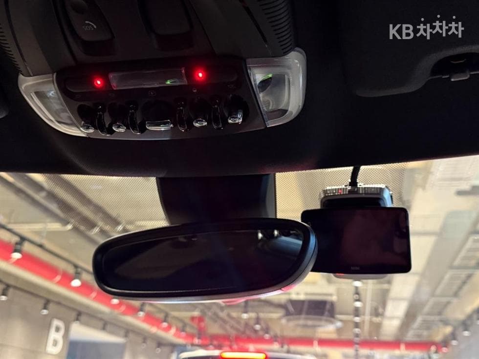 Мини Countryman (F60)2.0 Cooper JCW All4 Launch Pack - 11