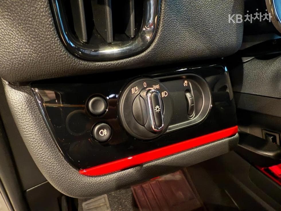 Мини Countryman (F60)2.0 Cooper JCW All4 Launch Pack - 12