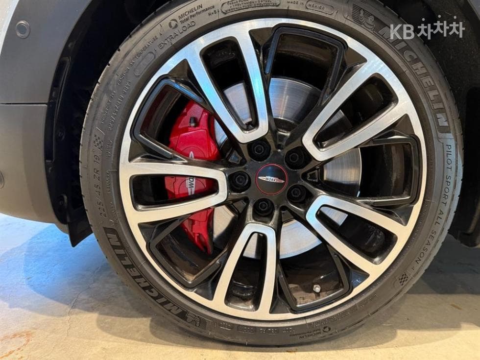 Мини Countryman (F60)2.0 Cooper JCW All4 Launch Pack - 20