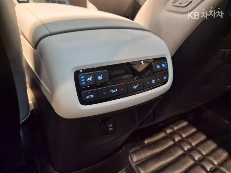 Хюндай The New (фейслифт) Palisade2.2 Дизел 2WD Calligraphy - 15