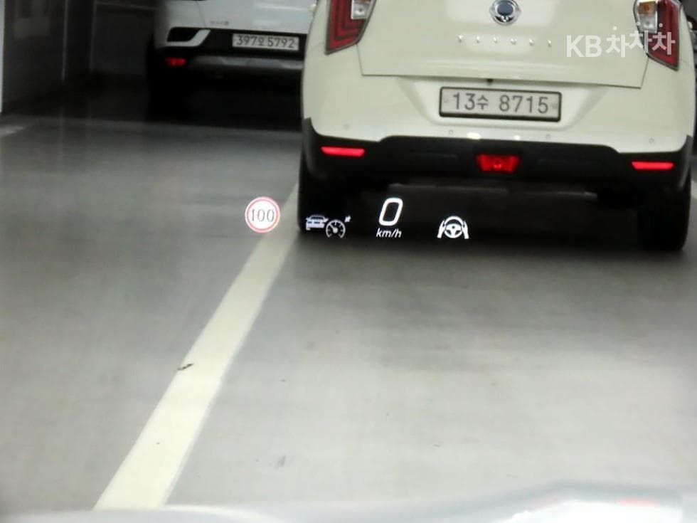 Mercedes-Benz E-클래스 (W214)E300 4MATIC Exclusive - 11