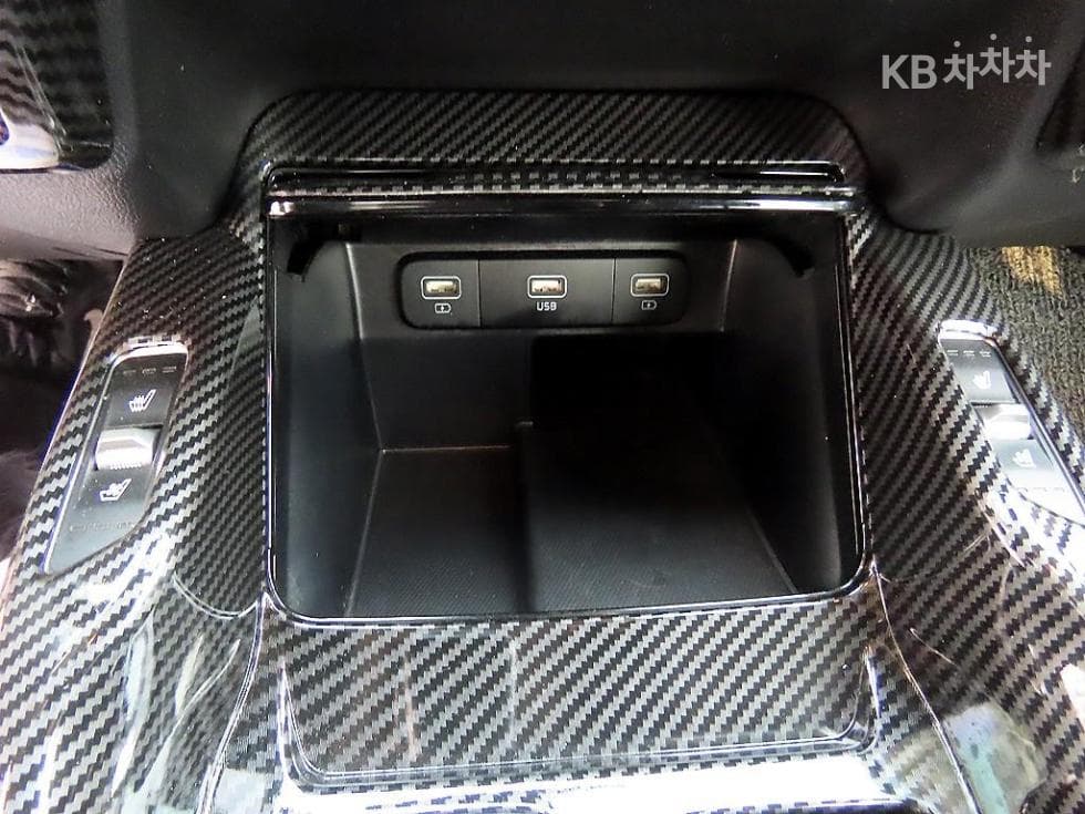 Киа Sorento 4-то поколение2.2 Дизел 2WD Престиж - 14