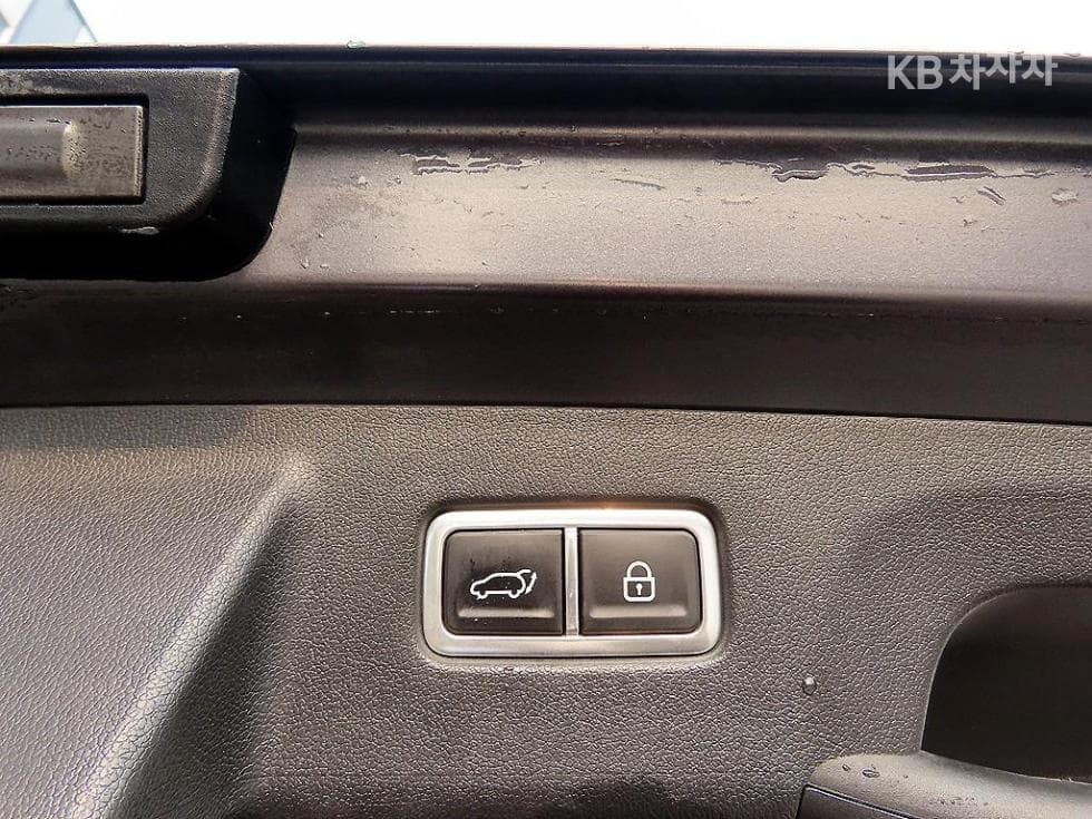 Киа Sorento 4-то поколение2.2 Дизел 2WD Престиж - 16