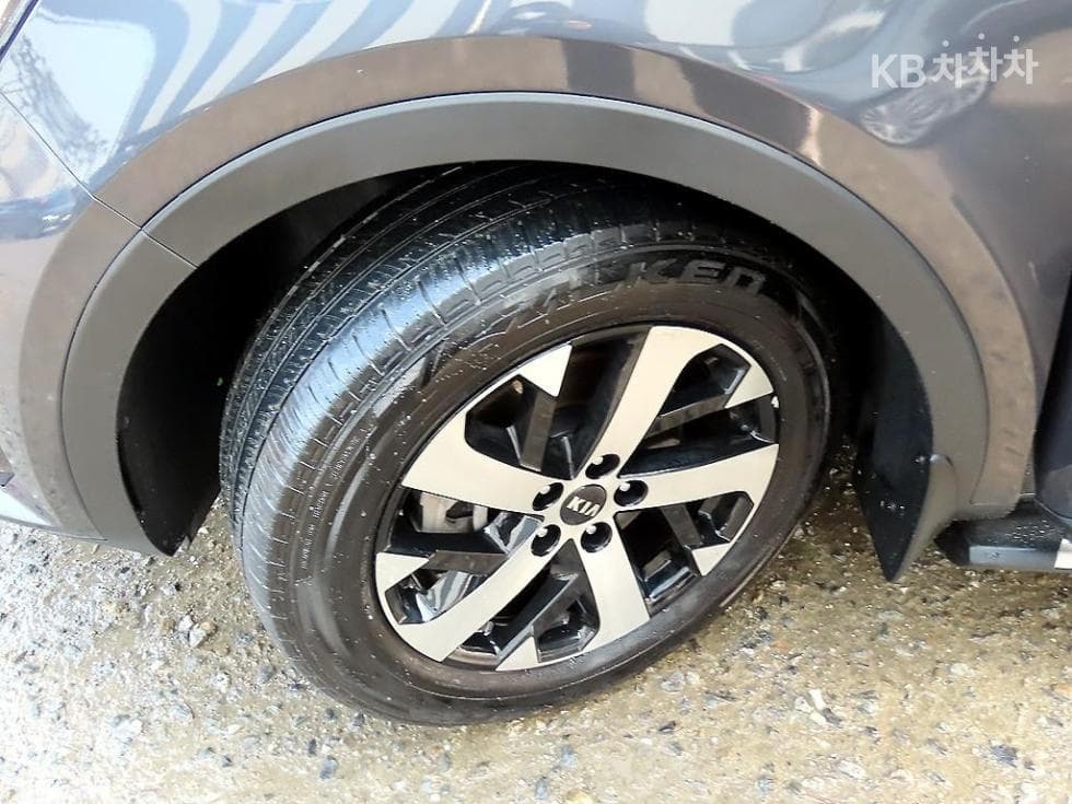 Киа Sorento 4-то поколение2.2 Дизел 2WD Престиж - 20