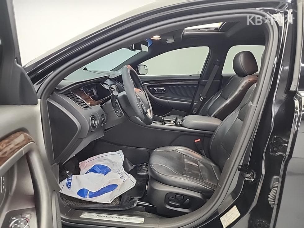 Форд Нов토러스2.0 Лимитиран EcoBoost - 11