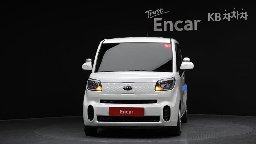 Киа The New (фейслифт) Рей (ван) Ван 1.0 Бензин Ван 2-местен Лукс - Image 1