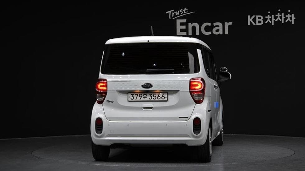 Киа The New (фейслифт) Рей (ван) Ван1.0 Бензин Ван 2-местен Лукс - 4